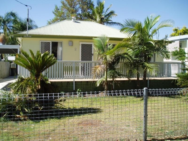 2 Gateway Street, Wynnum West QLD 4178