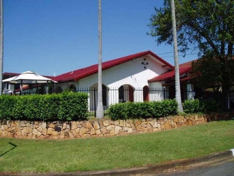 1 Sunstone Street, Manly West QLD 4179