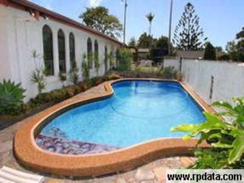 1 Sunstone Street, Manly West QLD 4179