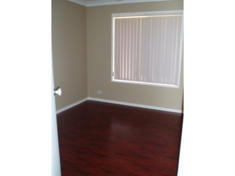 5 Pamela Street, Wynnum West QLD 4178