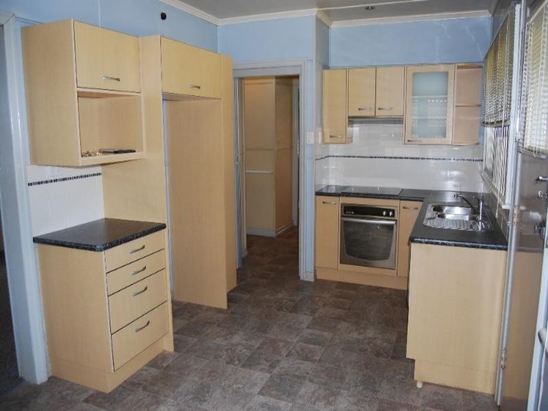 74 Prospect Street, Wynnum QLD 4178