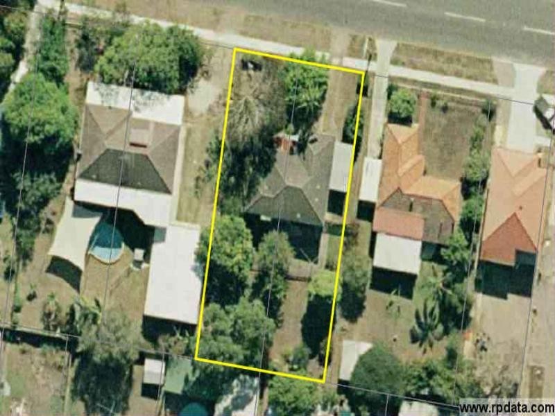 112 Sandy Camp Road, Wynnum West QLD 4178