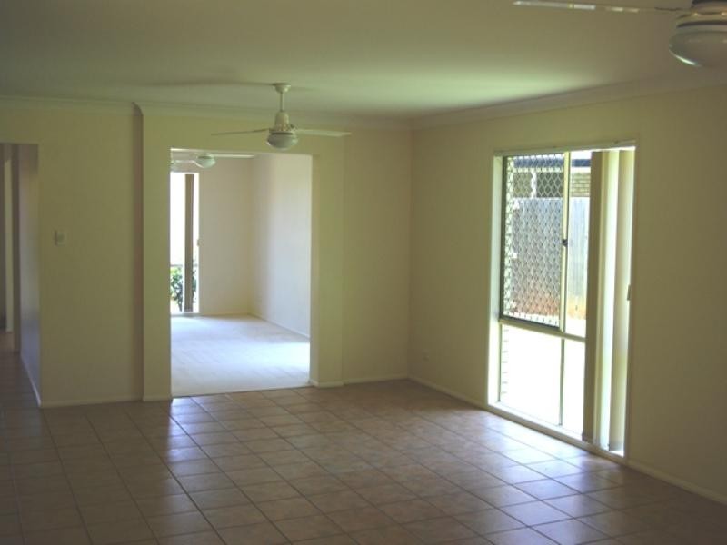 53 Brookside Place, Lota QLD 4179