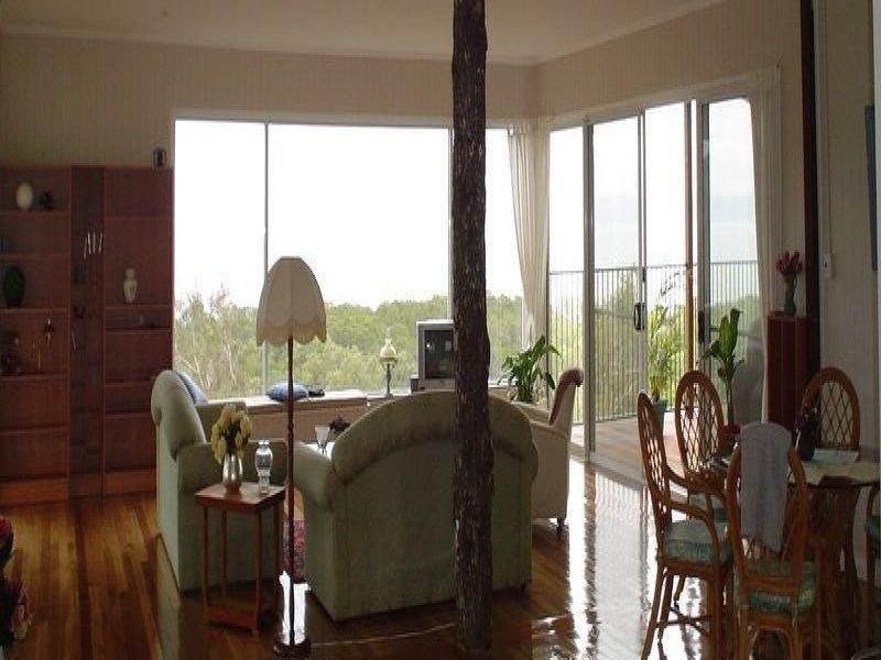 3 Island Outlook, Macleay Island QLD 4184