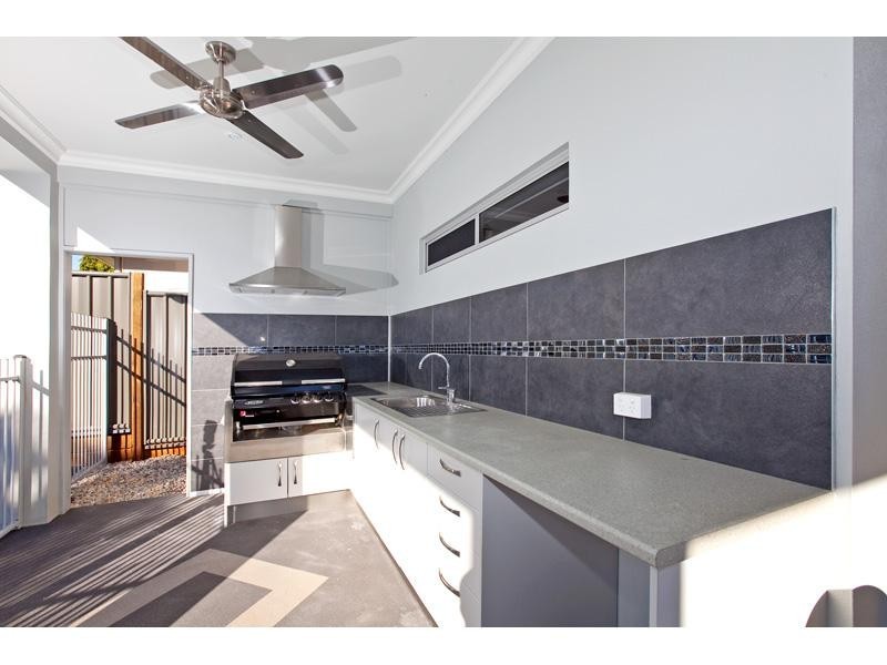 47A Haig Avenue, Wynnum West QLD 4178