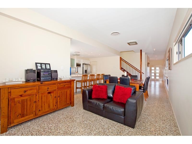 47A Haig Avenue, Wynnum West QLD 4178