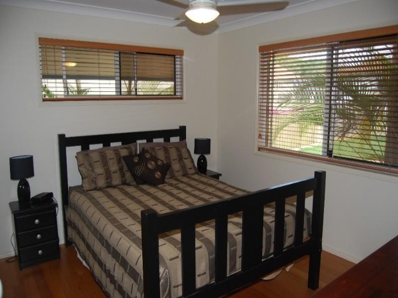 75 Waterview Avenue, Wynnum QLD 4178