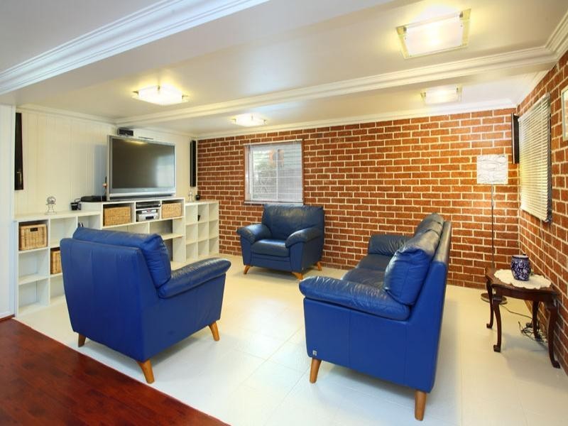 55 Coreen Street, Wynnum QLD 4178