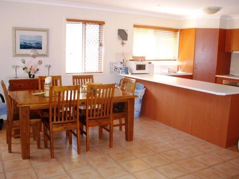 127 Blackwood Road, Manly West QLD 4179