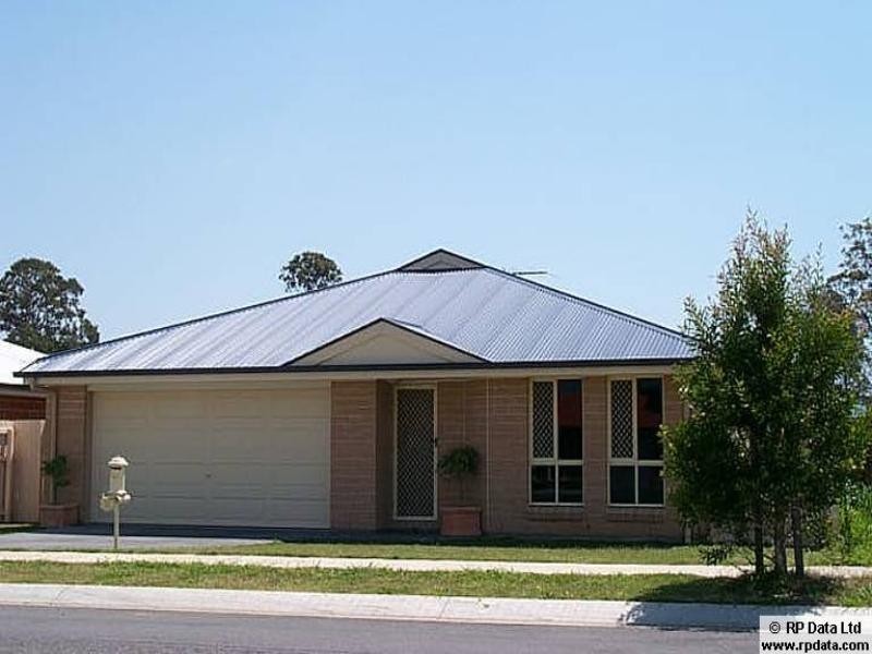 76 Evelyn Road, Wynnum West QLD 4178