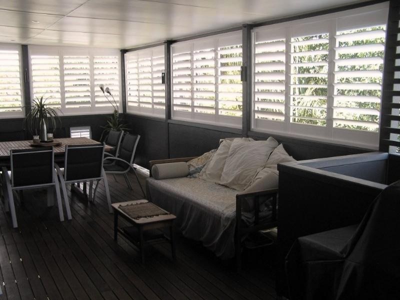 19 Greggor Street, Wynnum West QLD 4178