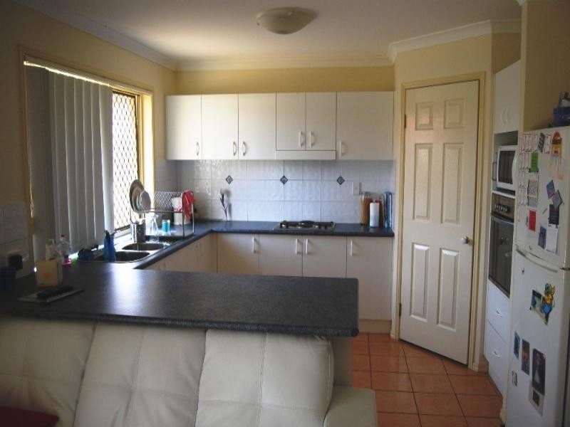 9 Westaway Place, Wynnum West QLD 4178