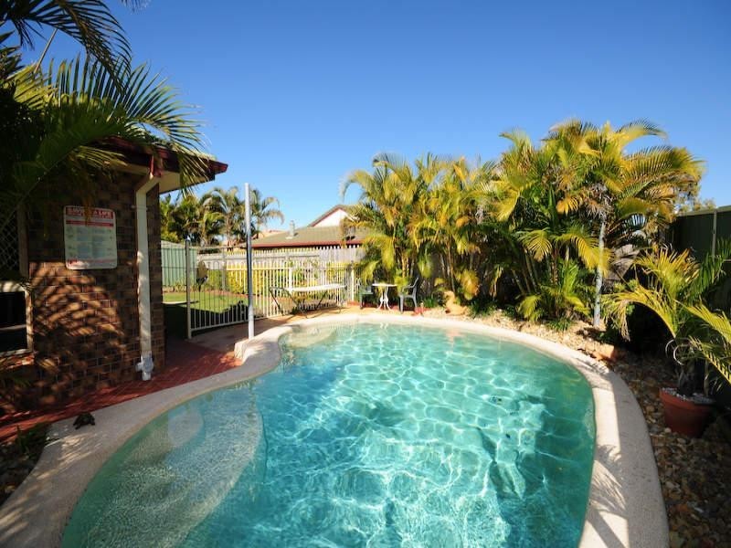 4 Applecross Close, Victoria Point QLD 4165
