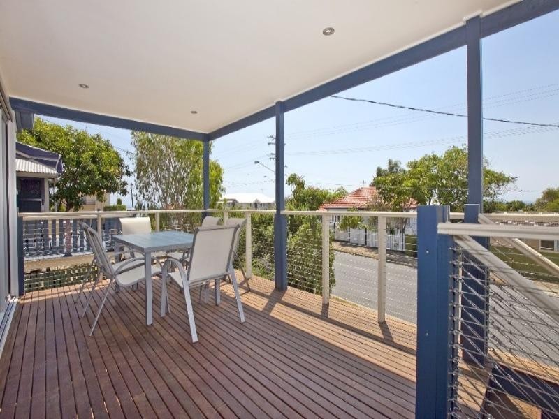 104 Gordon Parade, Manly QLD 4179