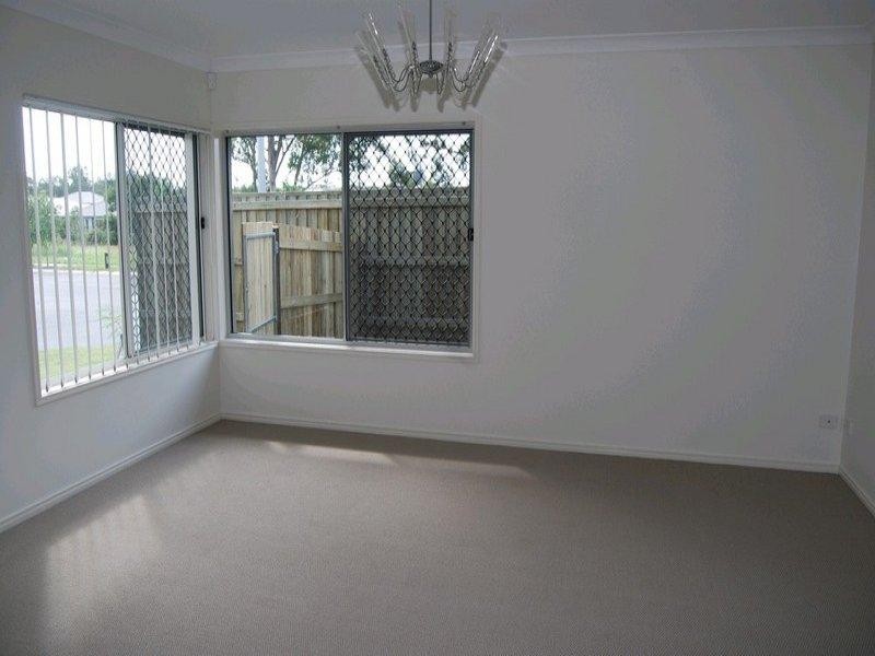 2 Peregian Close, Manly West QLD 4179