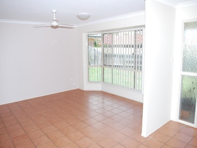 15 Glenwood Place, Hemmant QLD 4174