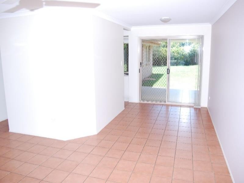 15 Glenwood Place, Hemmant QLD 4174