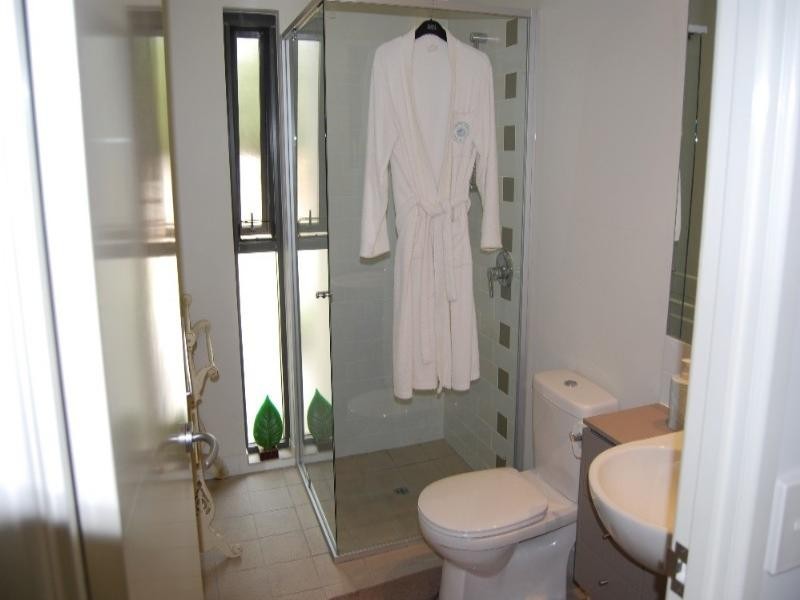 24/136 Akonna Street, Wynnum QLD 4178