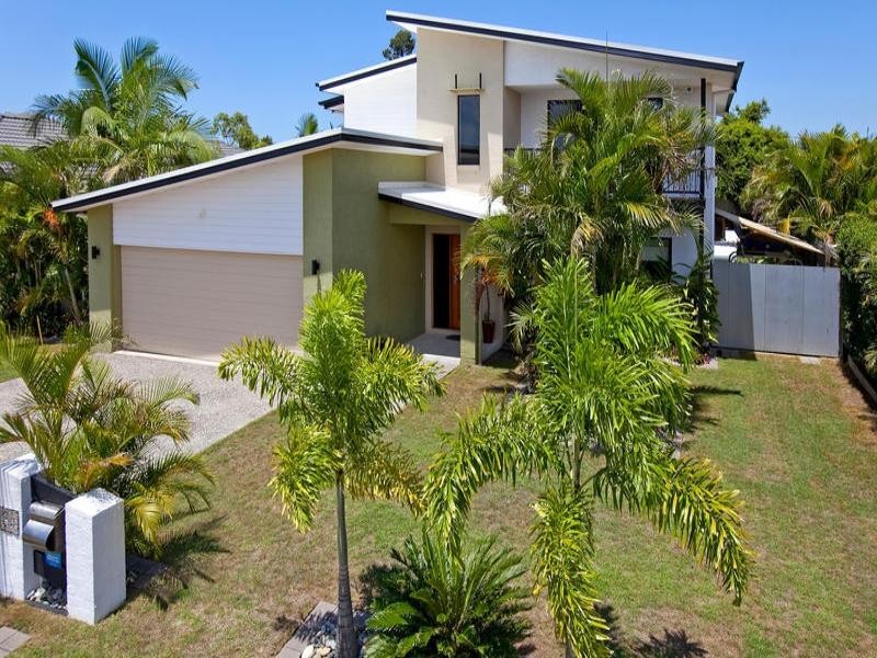 34 Charles Place, Manly West QLD 4179