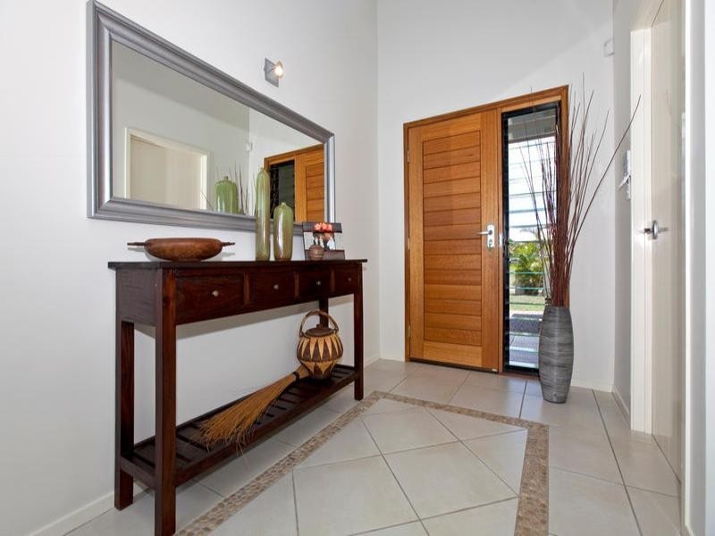 34 Charles Place, Manly West QLD 4179