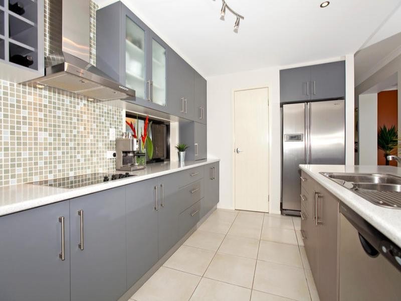 34 Charles Place, Manly West QLD 4179