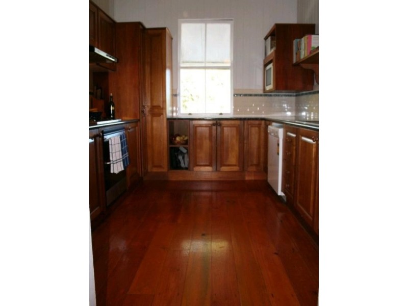 107 Cedar Street, Wynnum QLD 4178