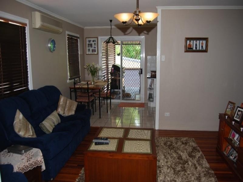 55 Banoon Drive, Wynnum QLD 4178