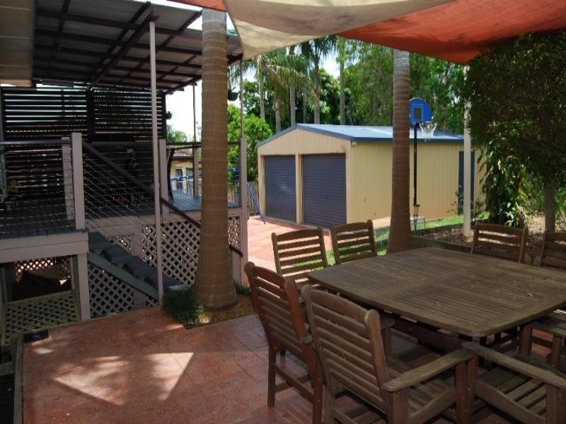 55 Banoon Drive, Wynnum QLD 4178