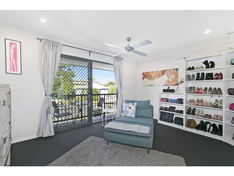 9 Berringar Street, Wynnum QLD 4178