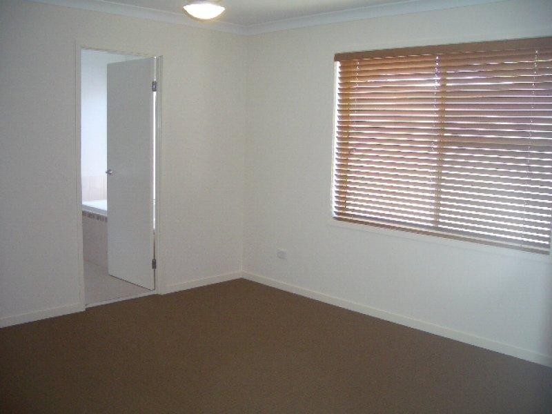 48 Foch Street, Wynnum West QLD 4178