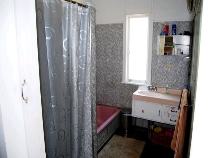 67 Major Street, Manly West QLD 4179