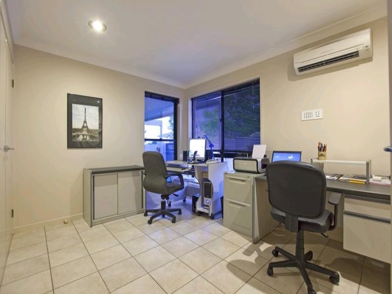 41 Valetta Street, Manly QLD 4179