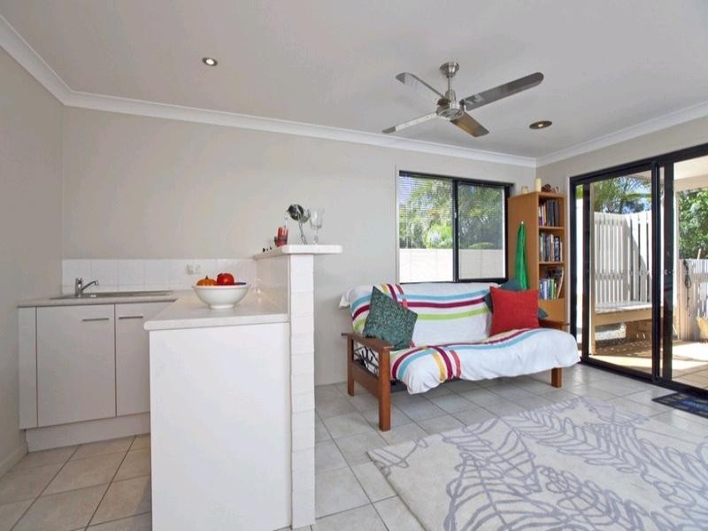 41 Valetta Street, Manly QLD 4179