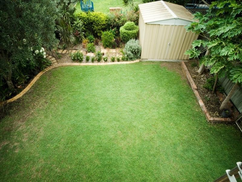 20 Stewart Parade, Manly QLD 4179