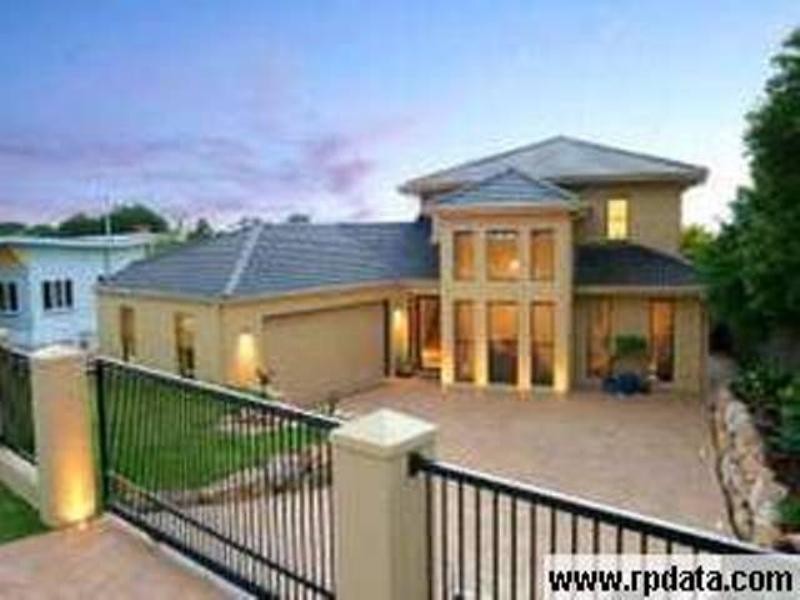 20 Banoon Drive, Wynnum QLD 4178