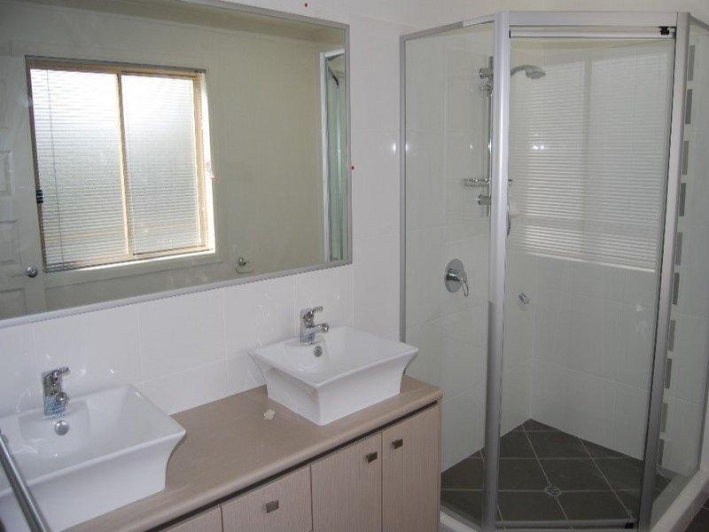 58 Yarra Road, Wakerley QLD 4154