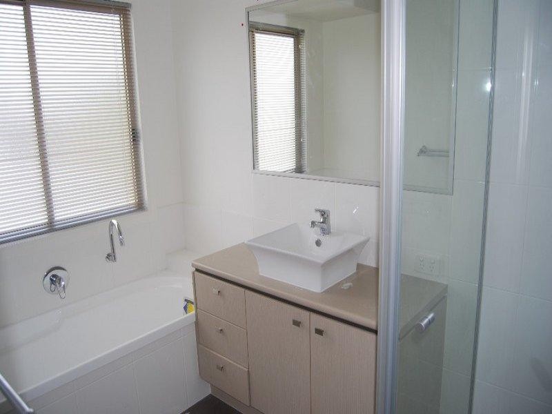 58 Yarra Road, Wakerley QLD 4154