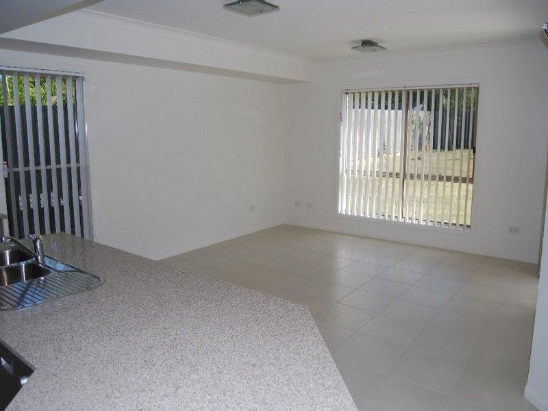 58 Yarra Road, Wakerley QLD 4154