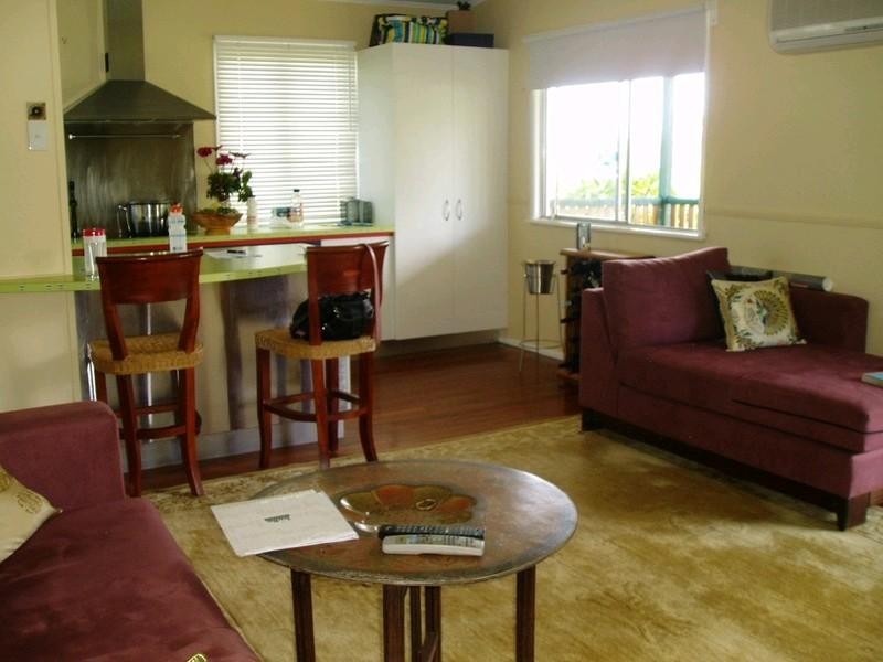 11 Arakurta Street, Lota QLD 4179