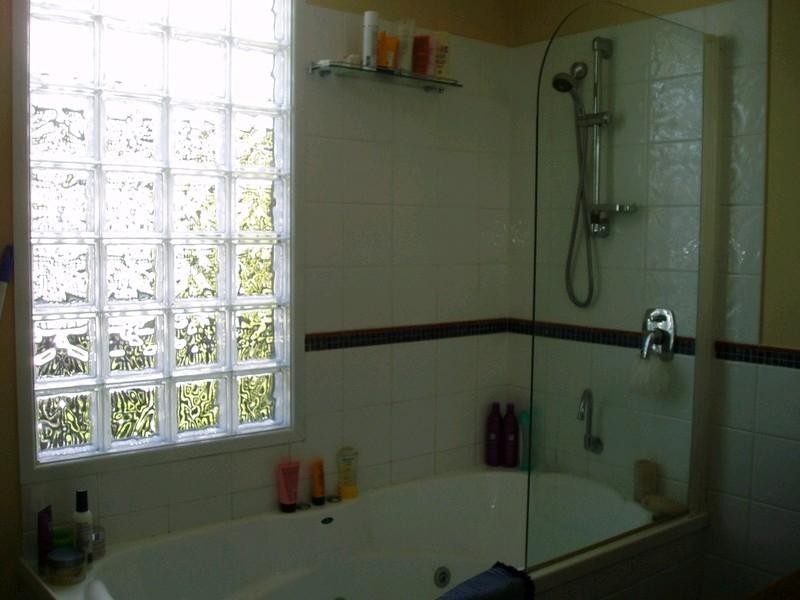 11 Arakurta Street, Lota QLD 4179