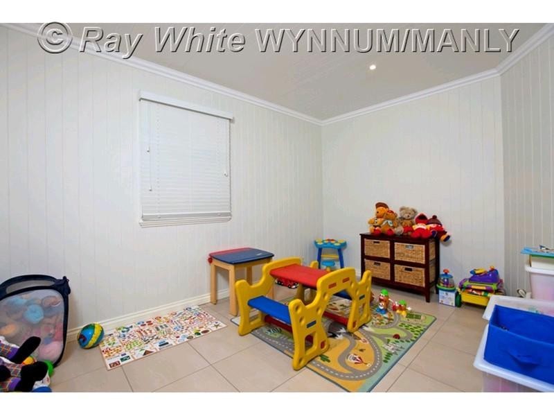 36 Pine Street, Wynnum QLD 4178