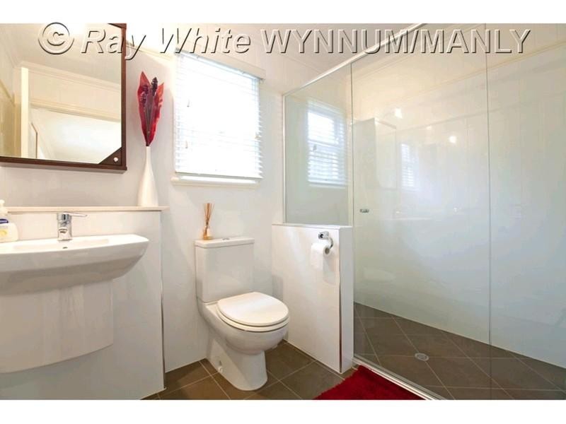 36 Pine Street, Wynnum QLD 4178