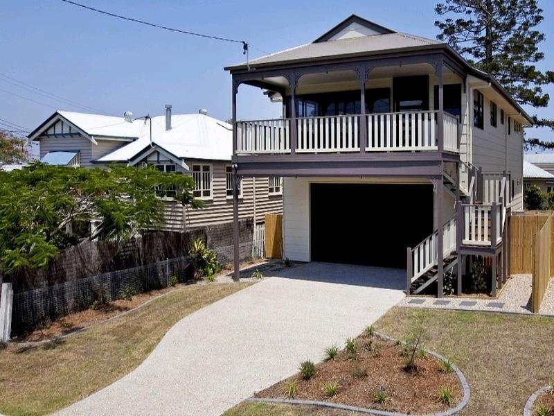 102 Gordon Parade, Manly QLD 4179