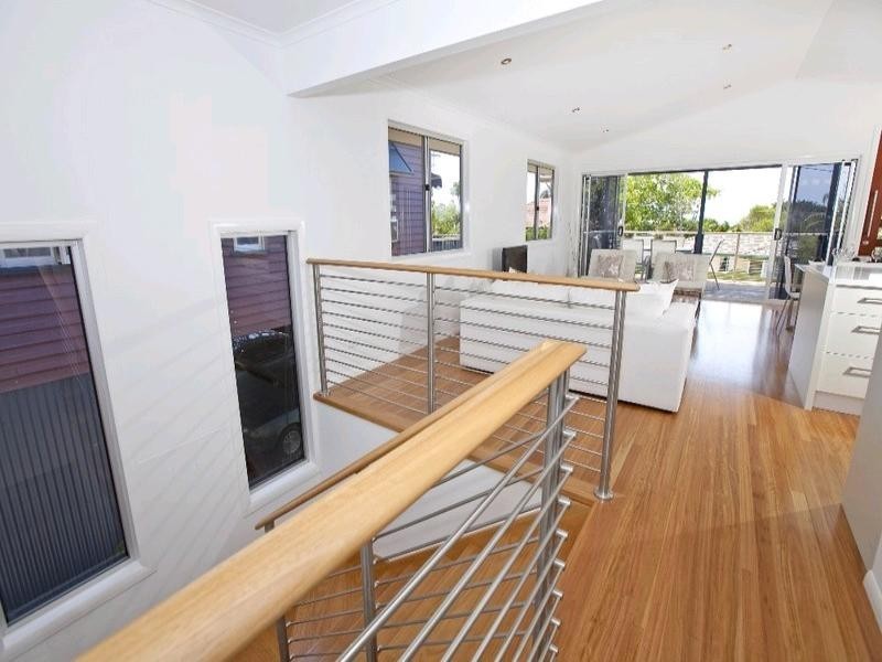 102 Gordon Parade, Manly QLD 4179