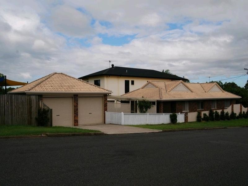 22 Irene Street, Wynnum QLD 4178