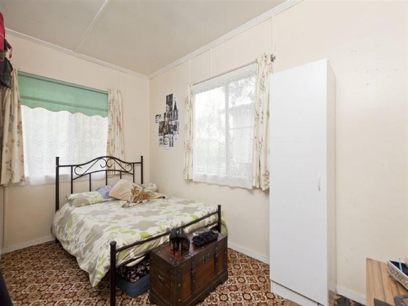 67 Major Street, Manly West QLD 4179