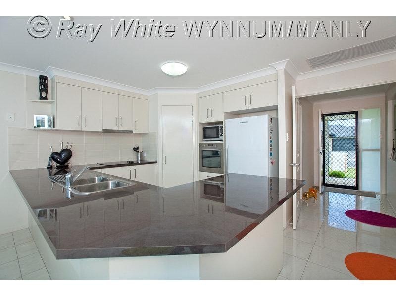 47 Jessielea Street, Wynnum West QLD 4178