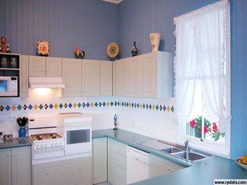 24 Benalla Street, Manly QLD 4179