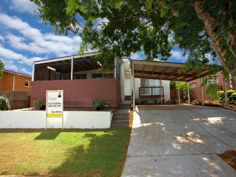 4 Nirimba, Manly West QLD 4179