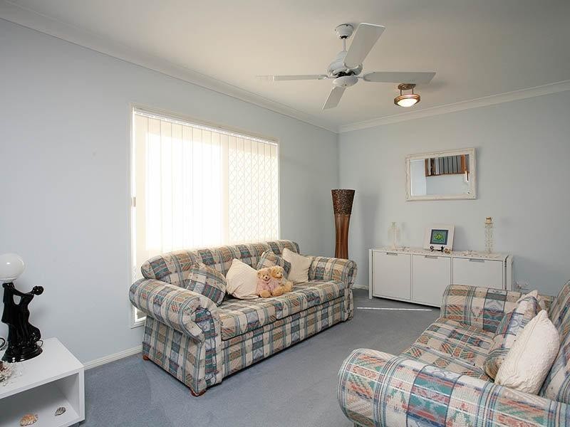 35 Pansy Street, Wynnum QLD 4178